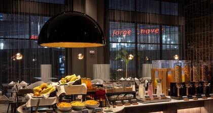 Wyndham Grand Costa Del Sol Lima Airport