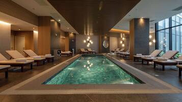 Indoor pool, pool loungers