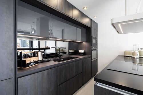 Villa Timeless Retreat with Pool