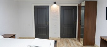 Nest Inn