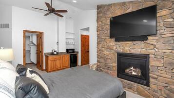 5 habitaciones, escritorio, tabla de planchar con plancha y wifi gratis