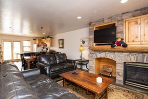 TV, fireplace, DVD player