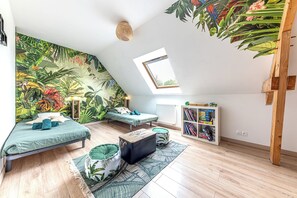 3 sovrum, strykjÀrn/strykbrÀda, wi-fi och sÀngklÀder