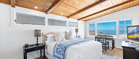 3 bedrooms, desk, free WiFi