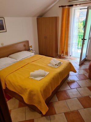 2 makuuhuonetta, internet, vuodevaatteet