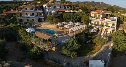 Pantheon Apartments & Studios