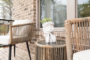 Exterior detail - Kennesaw Charm- Near KSU +LakePoint & PetFriendly! (Kennesaw)