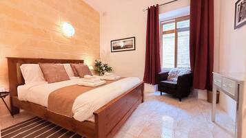 1 soverom, strykejern/-brett, wi-fi og sengetøy