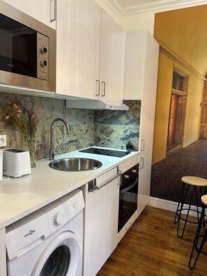 Apartamento Confort, vistas a la ciudad | Cocina privada