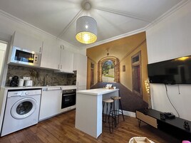 Apartamento Confort, vistas a la ciudad | Zona de estar