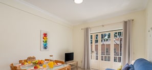 Dining - #273 Pedra dos Bicos M by Home Holidays (Albufeira)