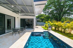 Una piscina techada