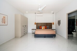 3 chambres, accĂšs au Wi-Fi (inclus), literie fournie