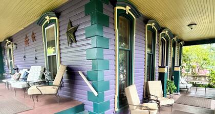 Ruby Room -The Amethyst Inn Bed & Breakfast- jacuzzi tub, fireplace, breakfast