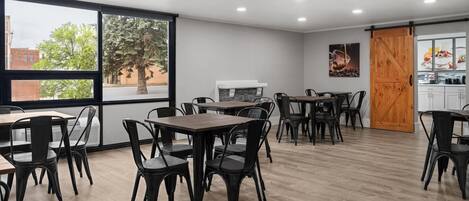 Desayuno continental incluido todos los días