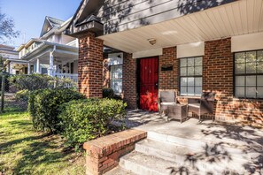 Exterior - Chic Metro Flat | Near Downtown, Midtown, & Virginia Highlands (Atlanta)