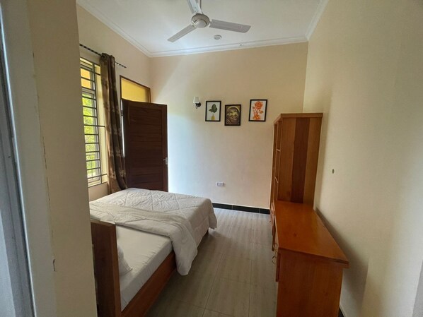 2 chambres, fer et planche à repasser, Wi-Fi