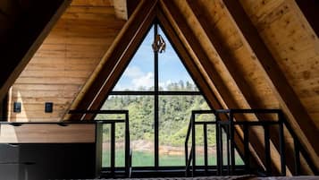 1 habitaciĂłn, minibar, wifi gratis y ropa de cama