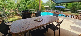 La Villa des Chênes - LE MONTAT