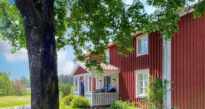 4 bedroom amazing home in Skillingaryd