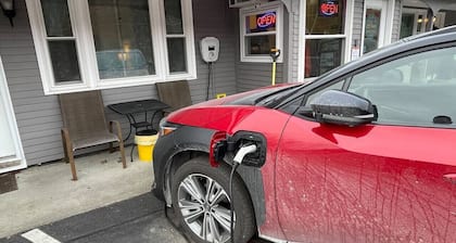 Sleep Woodstock Mobility Impaired Accessible Suite