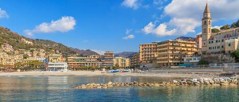 Strand
