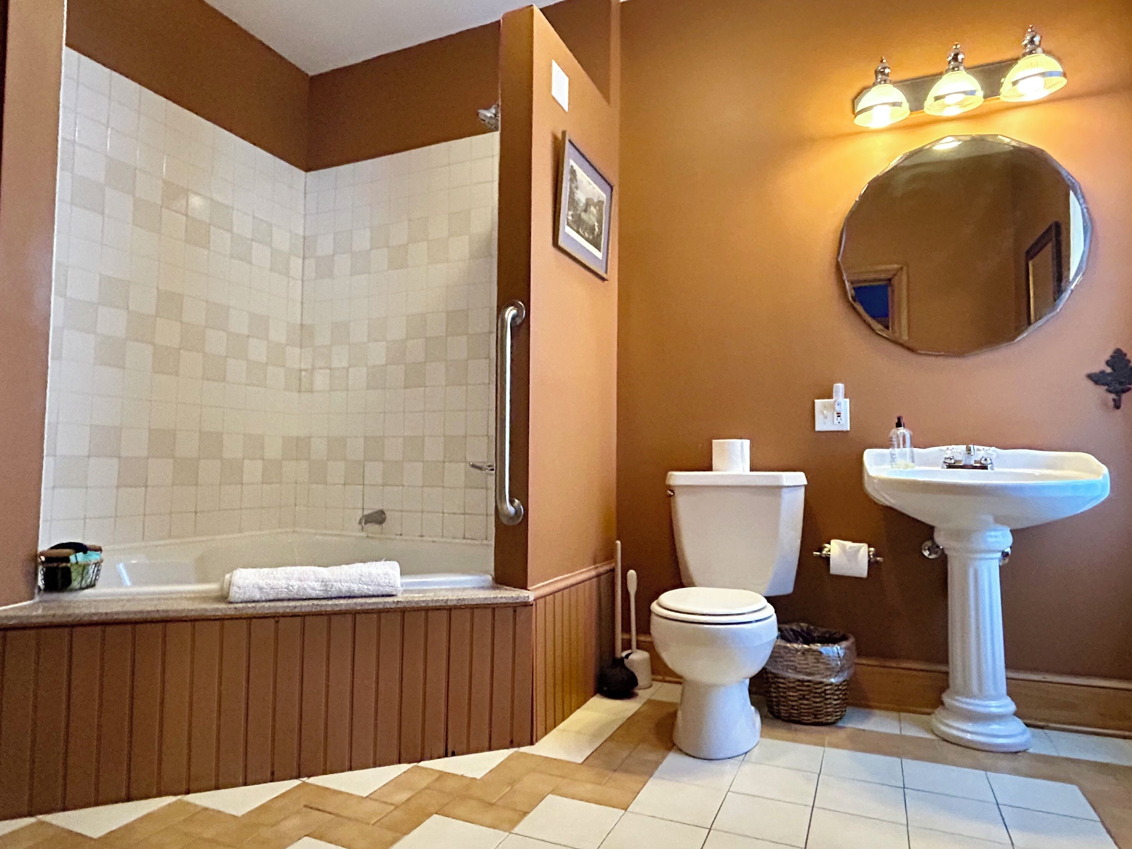 Jetted tub, hair dryer, towels, soap