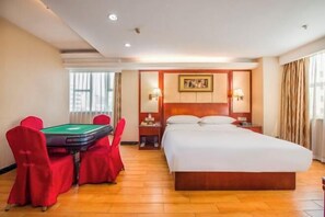 Room - Vienna Hotel (Foshan Zumiao Museum Lingnan Tiandi Branch) (Foshan)