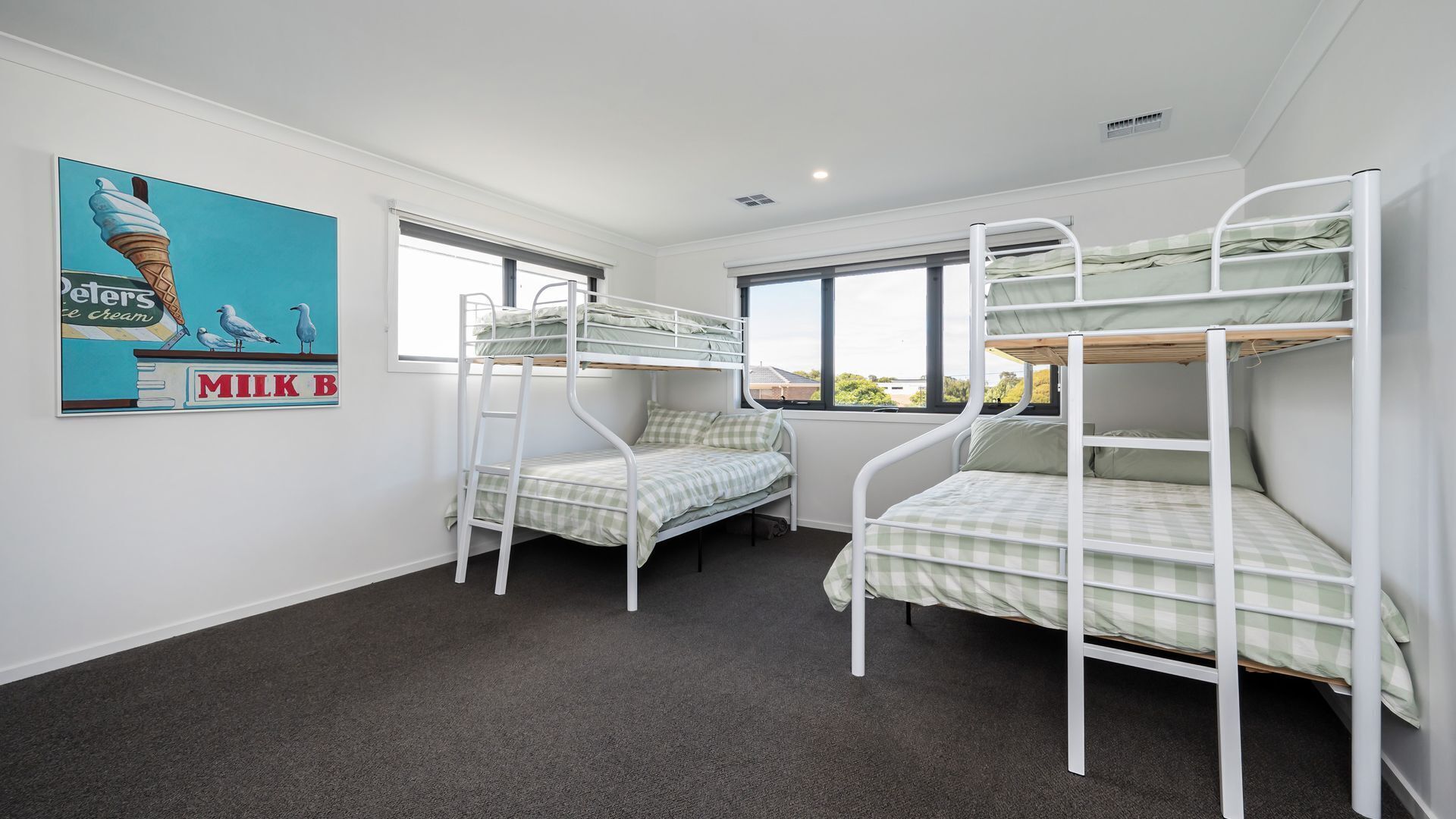 9 bedrooms, iron/ironing board, travel cot, free WiFi