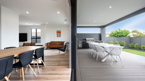 Rigby Retreat at St Leonards