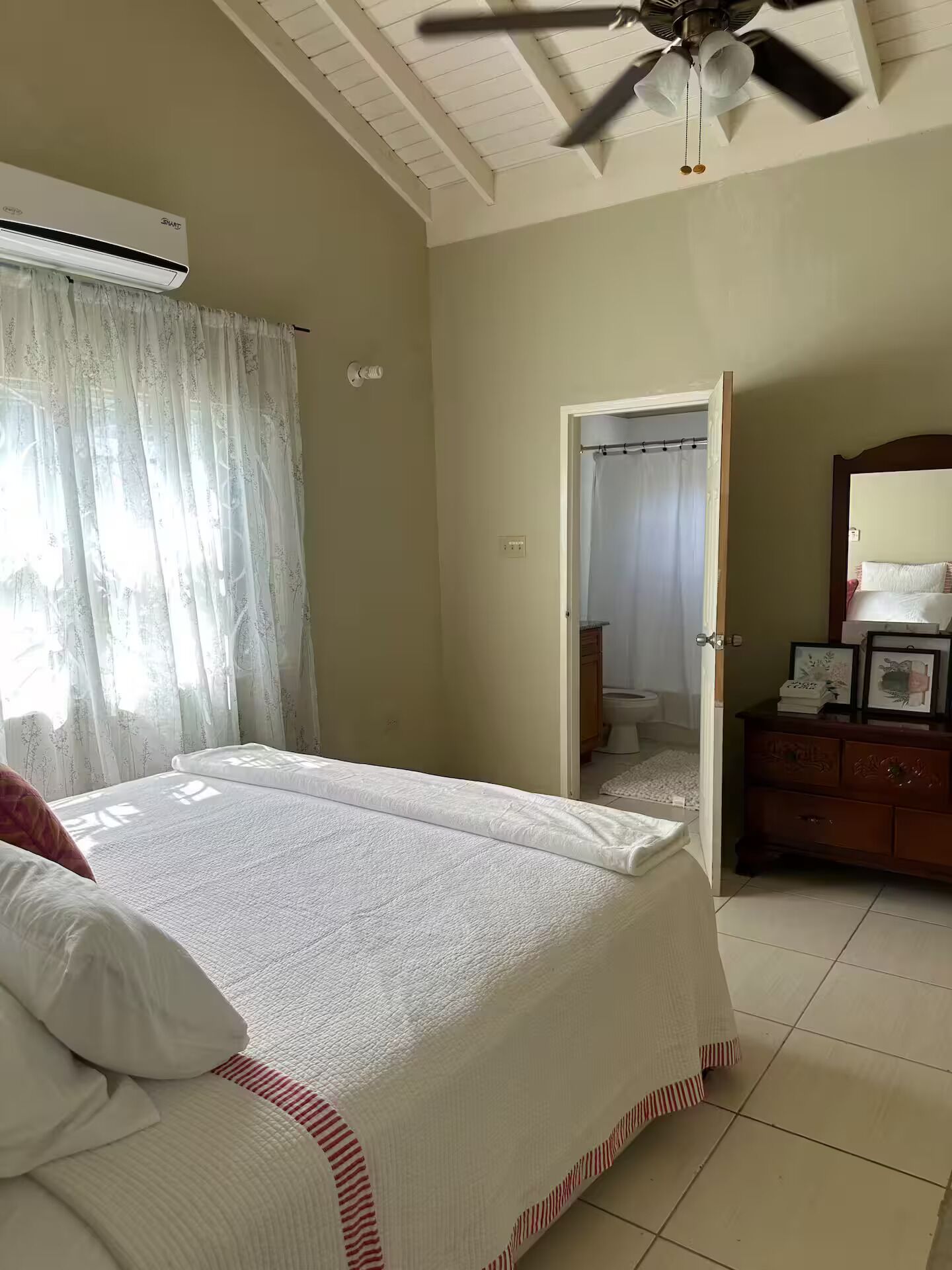 2 Schlafzimmer, WLAN