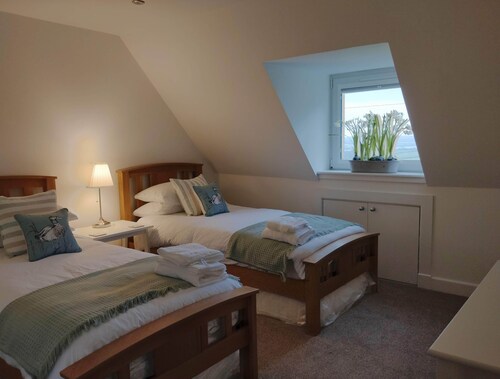 Luxury rural retreat close to Lochwinnoch and Glasgow, pet friendly