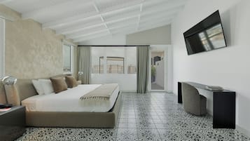 Suite panorámica, vistas a la ciudad | 1 dormitorio, ropa de cama de alta calidad, colchones viscoelásticos