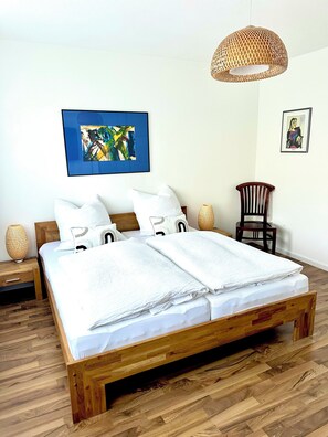 2 bedrooms, desk, travel crib, free WiFi - Vacation apartment Seehofblick (Memmelsdorf)