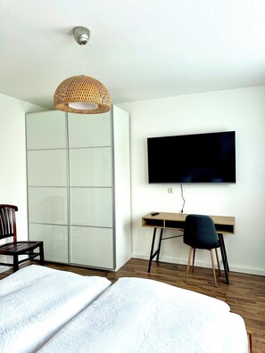 2 chambres, bureau, lit de bébé portatif, accÚs au Wi-Fi (inclus)