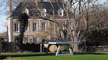 Enceinte de lâhĂ©bergement