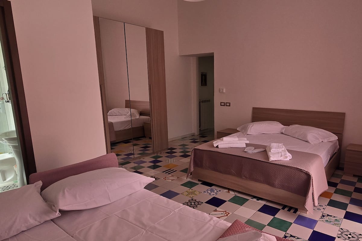 Deluxe Apartment, 1 King Bed with Sofa bed, Non Smoking, Private Bathroom | 1 bedroom, down comforters, memory foam beds, in-room safe