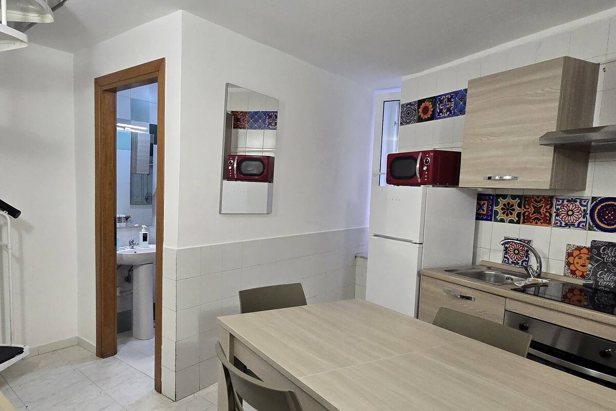 1 camera, copriletto in piuma, materassi in memory foam
