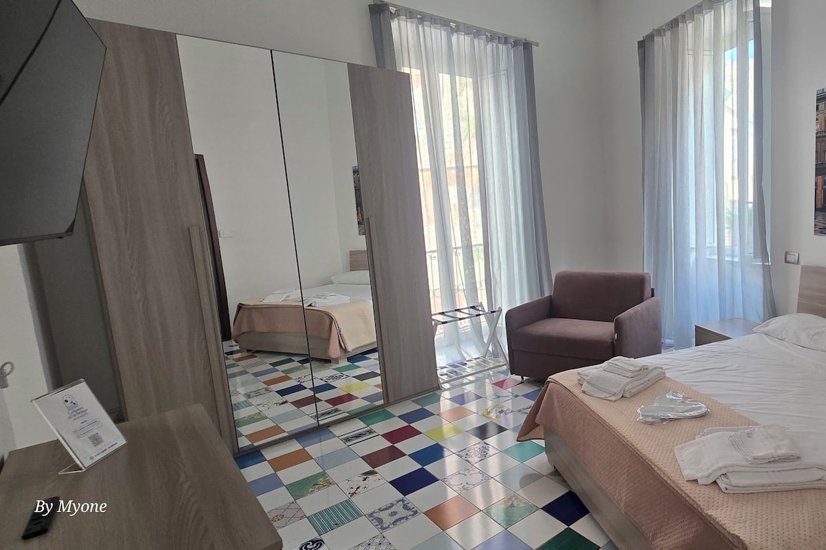 1 habitación, edredón y camas con efecto memoria