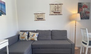 TV - Apartamento Aurora 2 by Mallorca North Villas (Port de Pollença)