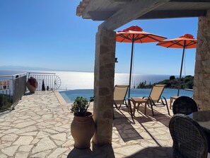 Outdoor dining - Spectacular Villa Antonio in Old Skala with Panoramic Sea and Mountain Views (Skala)