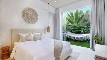 3 Schlafzimmer, Schreibtisch, Bügeleisen/Bügelbrett, Reisekinderbett