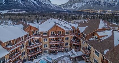 Canmore Hotel Room | Fireplace + BBQ Patio