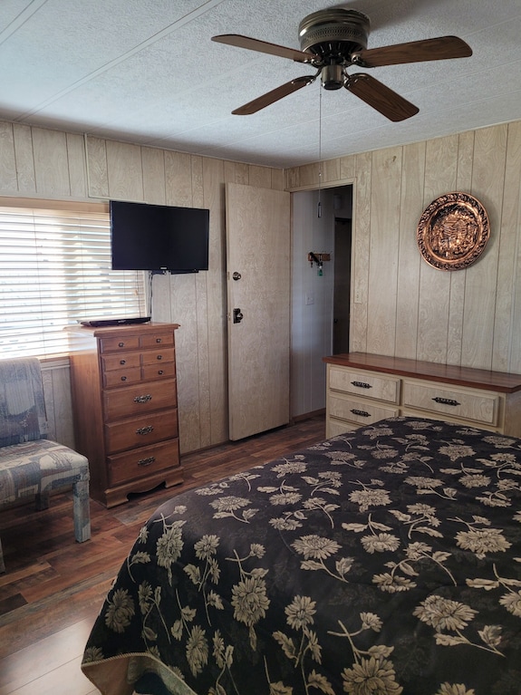 Roomy 2 Bedroom Home With Az.room. Wifi, Hi-fi, Air Condition Playhouse In Yuma - Arizona