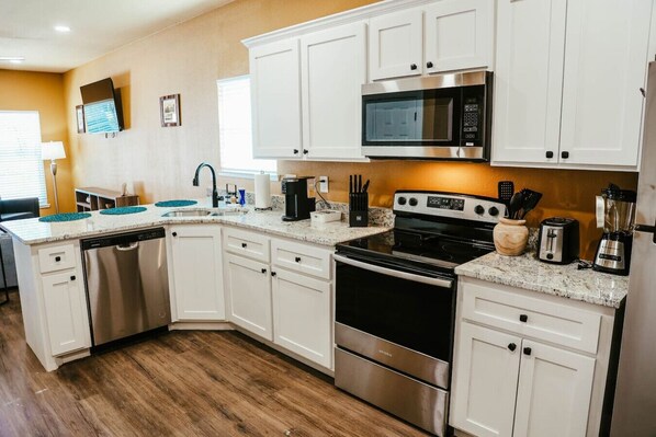 Fridge, microwave, oven, dishwasher