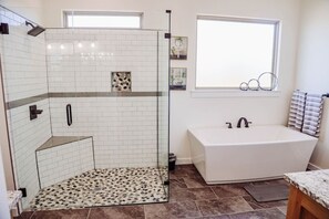 Towels - Brand new Paris spacious home (Paris)