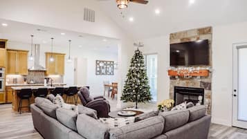 Smart TV, fireplace, offices