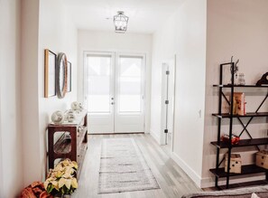 Interior - Brand new Paris spacious home (Paris)