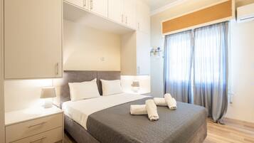 1 bedroom, iron/ironing board, free WiFi