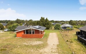 Exterior - 3 bedroom gorgeous home in Hvide Sande (Hvide Sande)